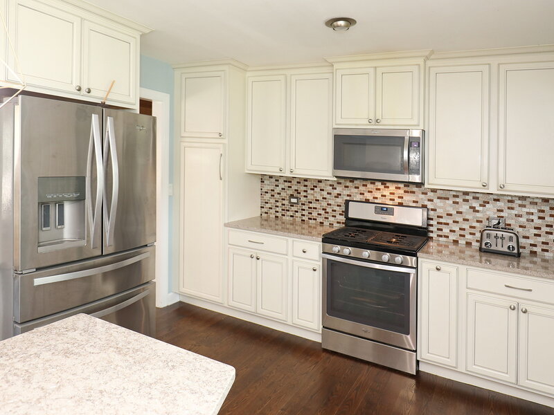 212 Hill Avenue North Aurora IL 60542