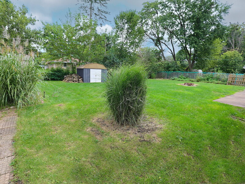 212 Hill Avenue North Aurora IL 60542
