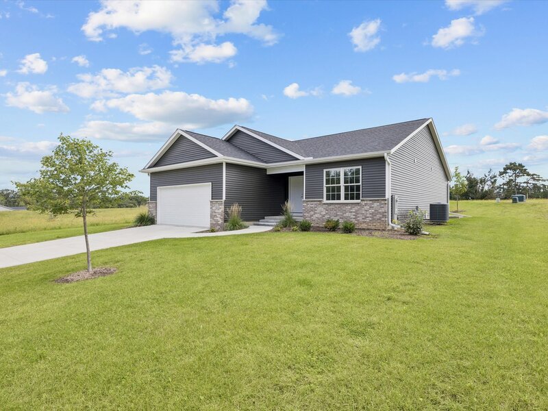 941 9th Avenue Clinton IA 52732