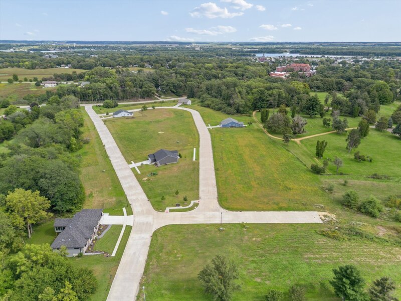 941 9th Avenue Clinton IA 52732
