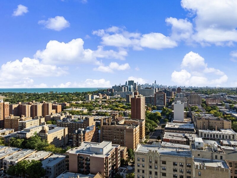 5100 N Sheridan Road Chicago IL 60640