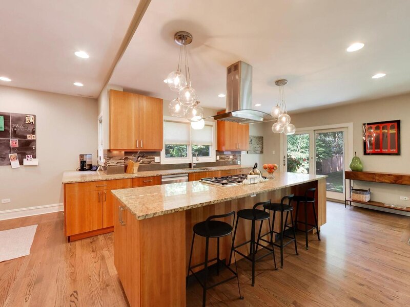2237 Wesley Avenue Evanston IL 60201