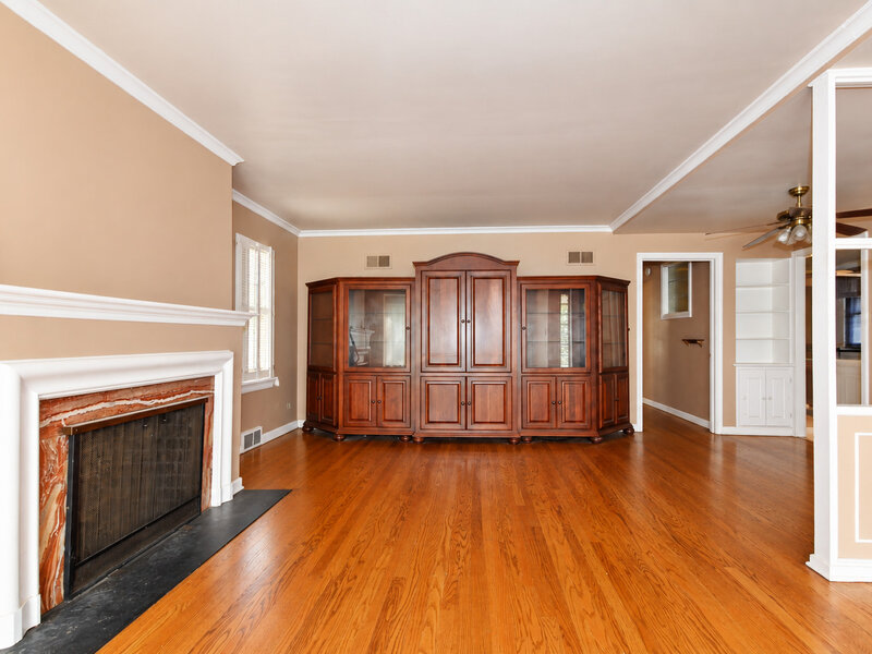 2631 Central Drive Flossmoor IL 60422