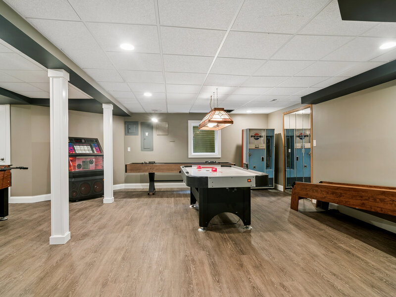 21680 Cambridge Drive Kildeer IL 60047
