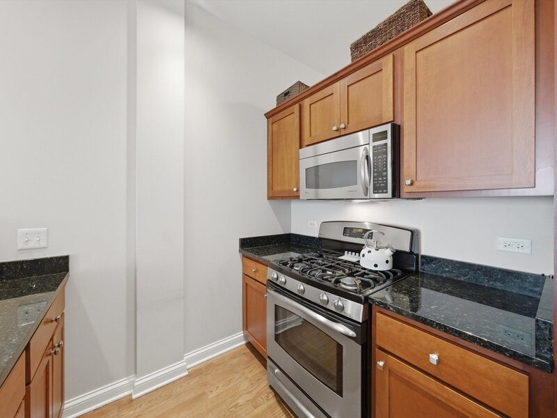 2035 S Indiana Avenue Chicago IL 60616