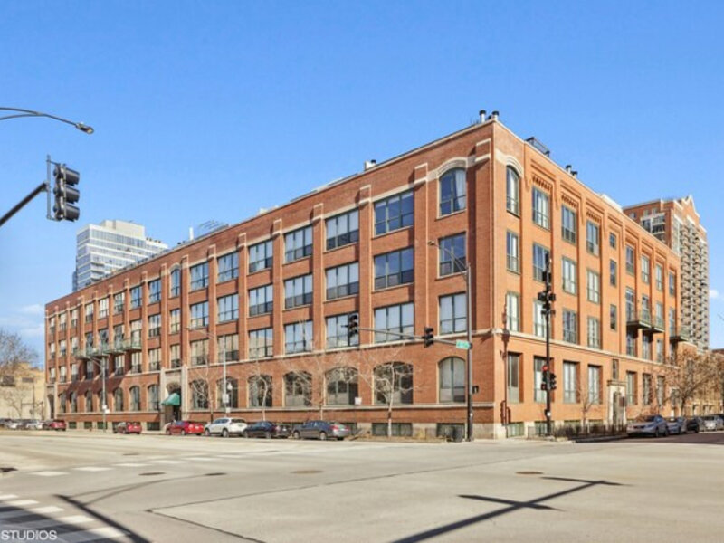 1727 S Indiana Avenue Chicago IL 60616