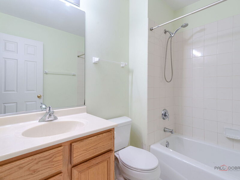 1002 Kensington Drive Northbrook IL 60062