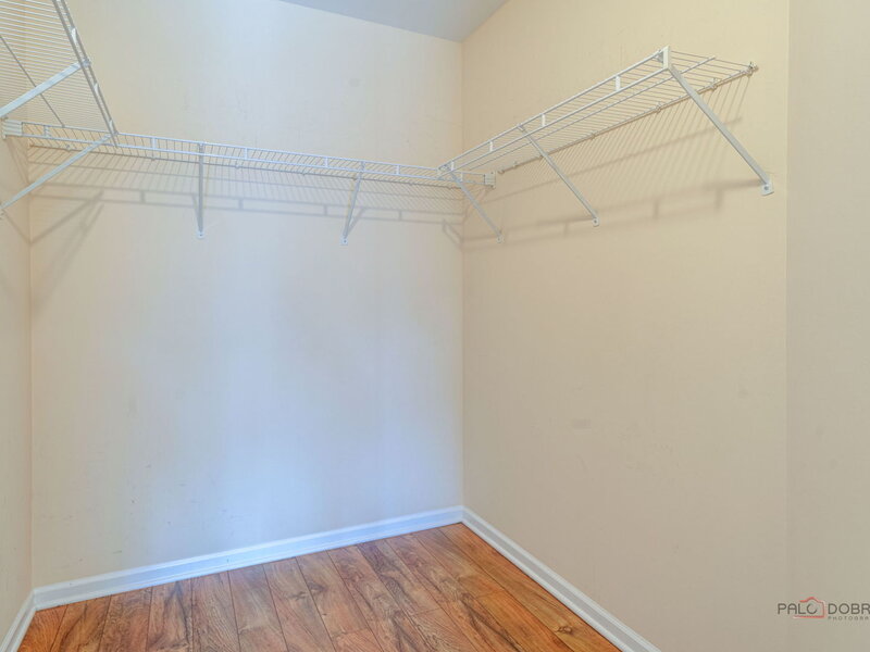 1002 Kensington Drive Northbrook IL 60062