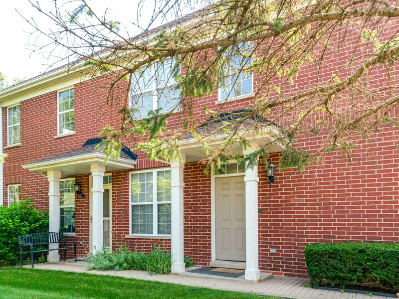1002 Kensington Drive Northbrook IL 60062