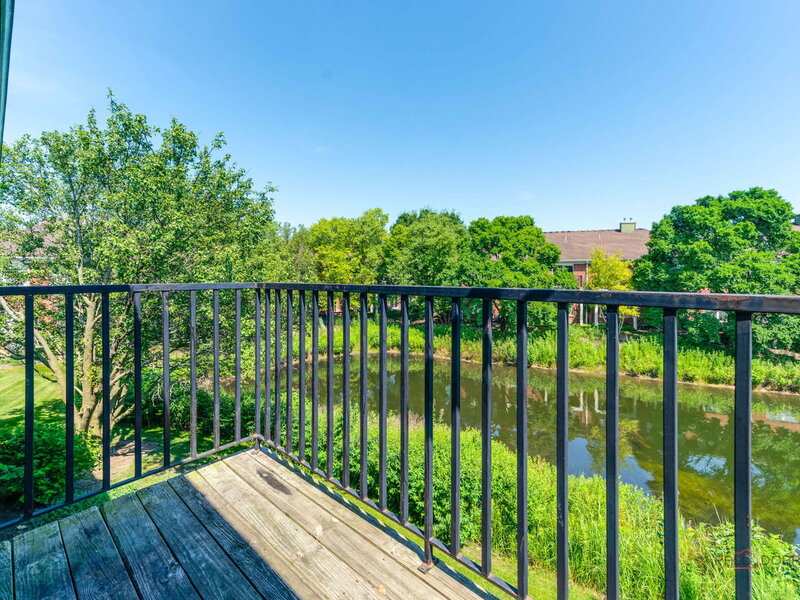 1002 Kensington Drive Northbrook IL 60062