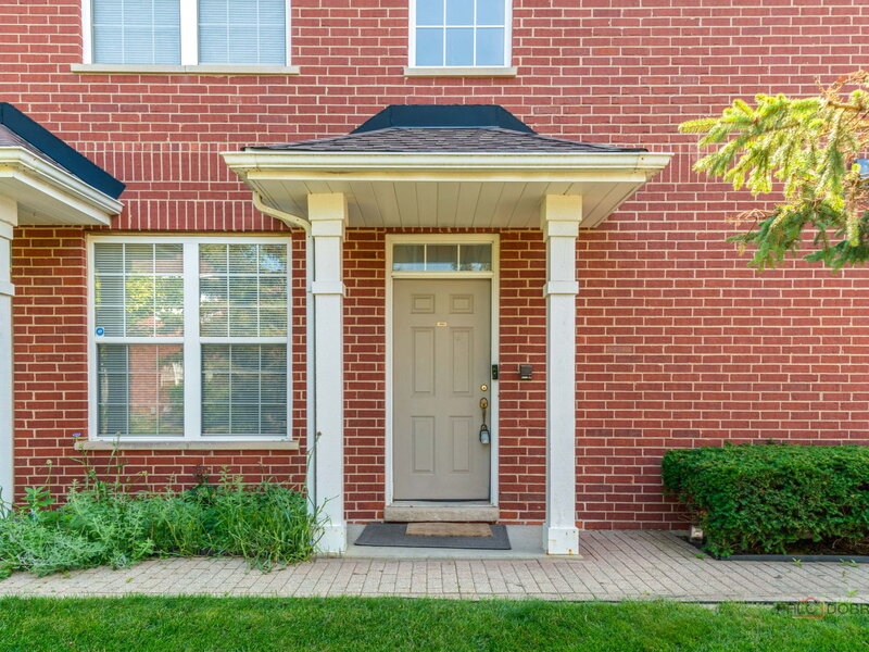 1002 Kensington Drive Northbrook IL 60062