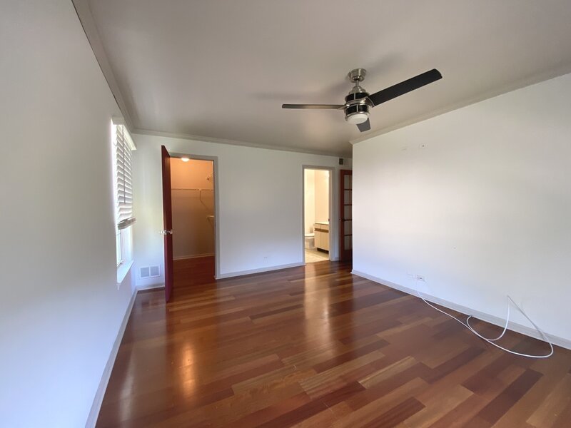 1228 Bradwell Lane Mundelein IL 60060