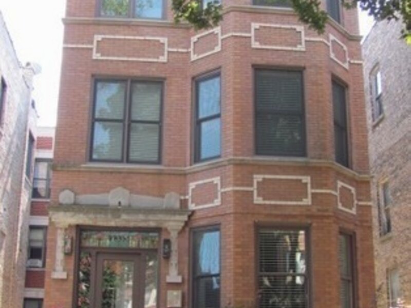 2335 W Iowa Street Chicago IL 60622