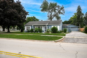 Photo of 7101 W 115th Street Worth IL 60482
