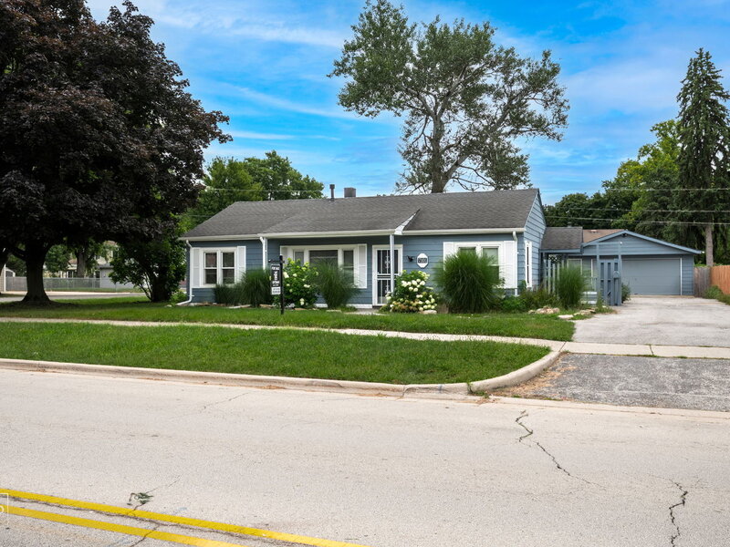 7101 W 115th Street Worth IL 60482