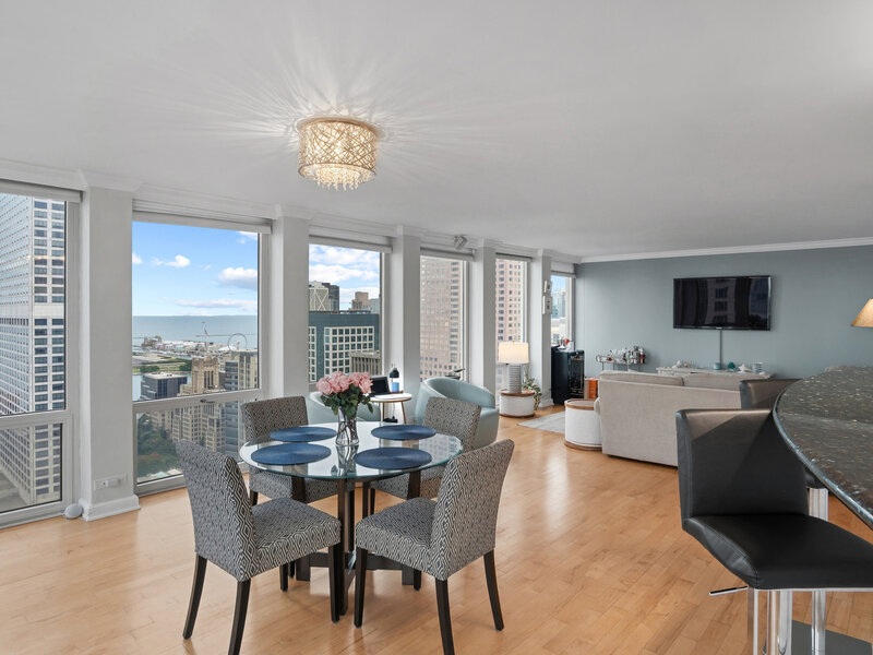 111 E Chestnut Street Chicago IL 60611