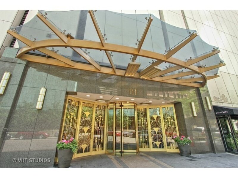 111 E Chestnut Street Chicago IL 60611