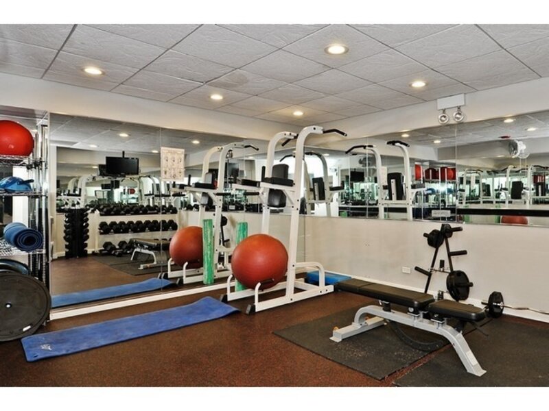111 E Chestnut Street Chicago IL 60611