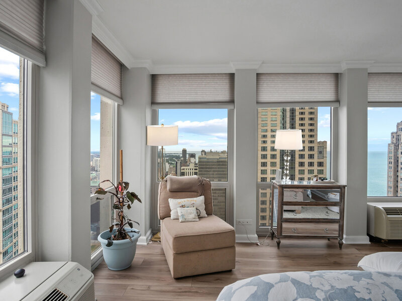 111 E Chestnut Street Chicago IL 60611