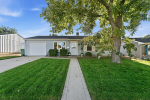 Photo of 428 Kenyon Avenue Romeoville IL 60446