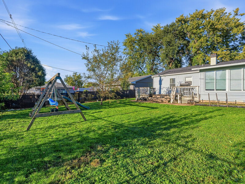 428 Kenyon Avenue Romeoville IL 60446