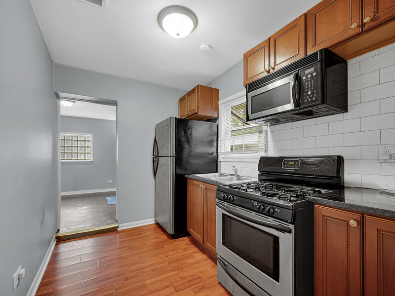 15041 Riverside Drive South Holland IL 60473