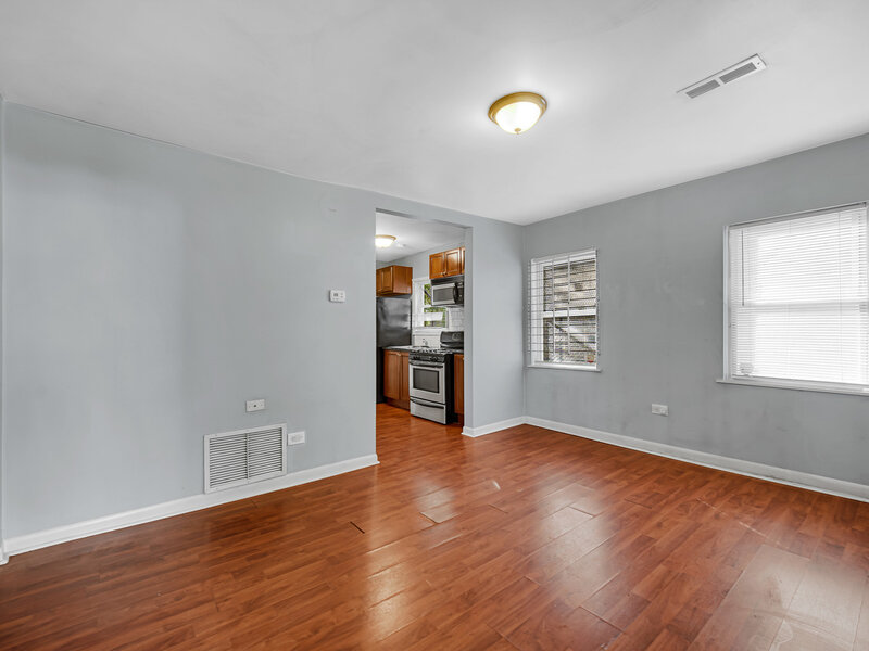 15041 Riverside Drive South Holland IL 60473