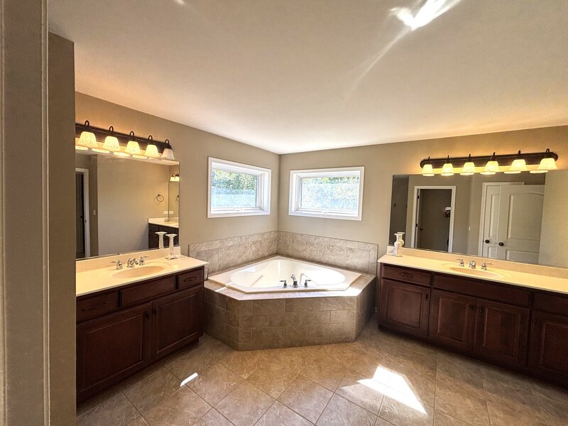 3601 Wetlands Drive Elgin IL 60124