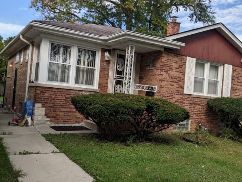 8520 S Laflin Street Chicago IL 60620