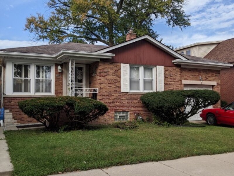 8520 S Laflin Street Chicago IL 60620