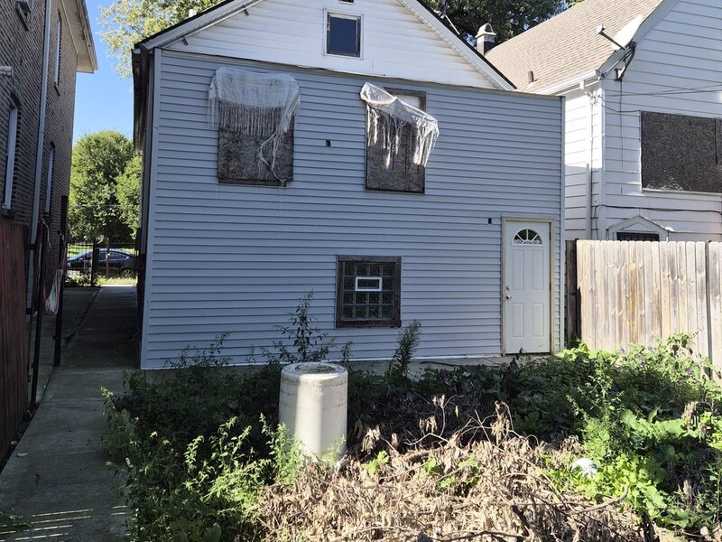 5247 S May Street Chicago IL 60609