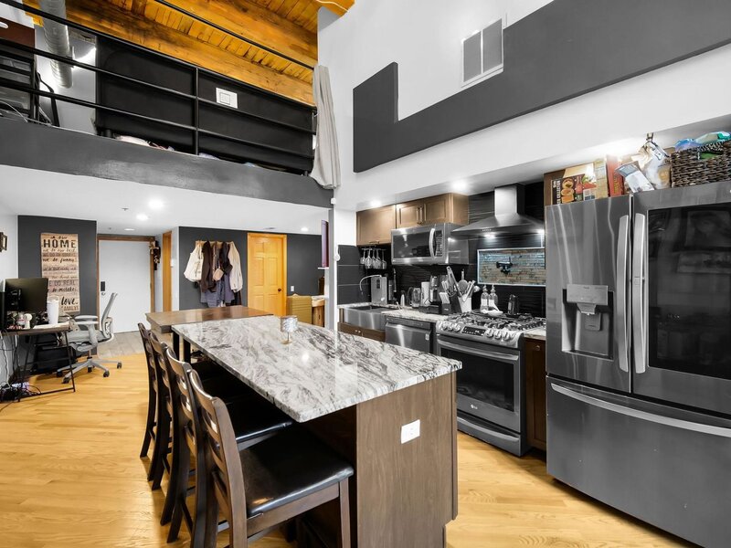 2614 N Clybourn Avenue Chicago IL 60614