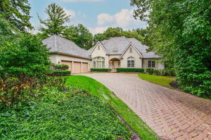 Photo of 1 Briarwood Lane Lincolnshire IL 60069