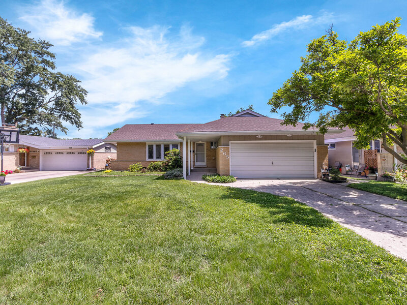265 Terry Lane Villa Park IL 60181