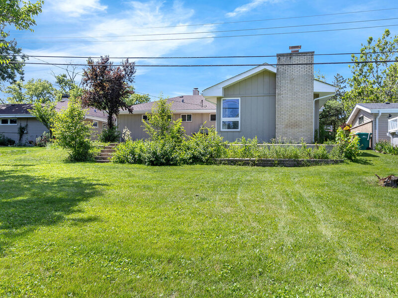 265 Terry Lane Villa Park IL 60181