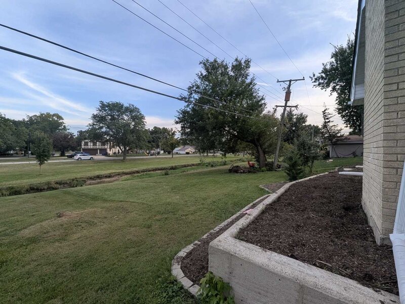 265 Terry Lane Villa Park IL 60181