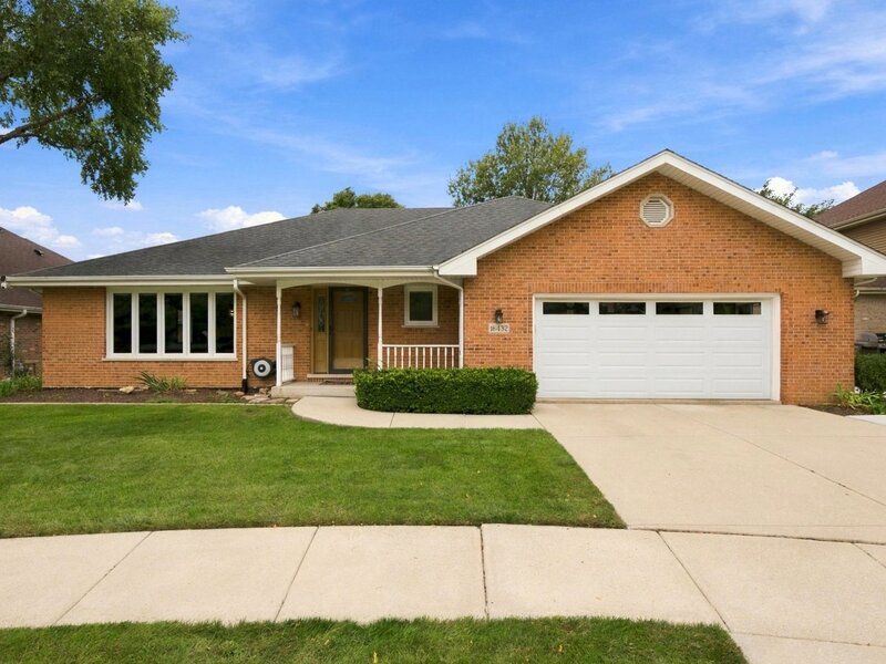 16432 Pear Avenue Orland Park IL 60467