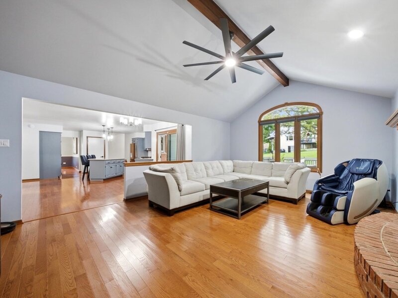 16432 Pear Avenue Orland Park IL 60467