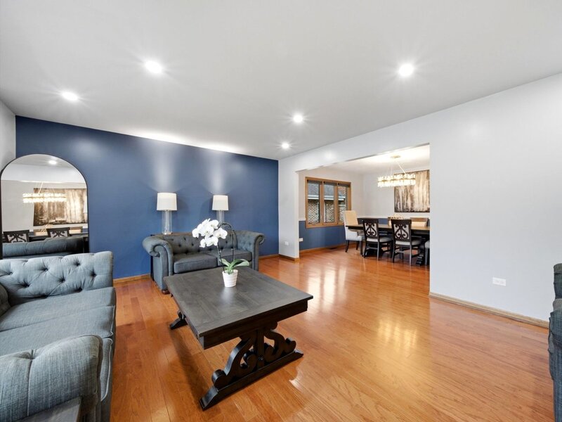 16432 Pear Avenue Orland Park IL 60467