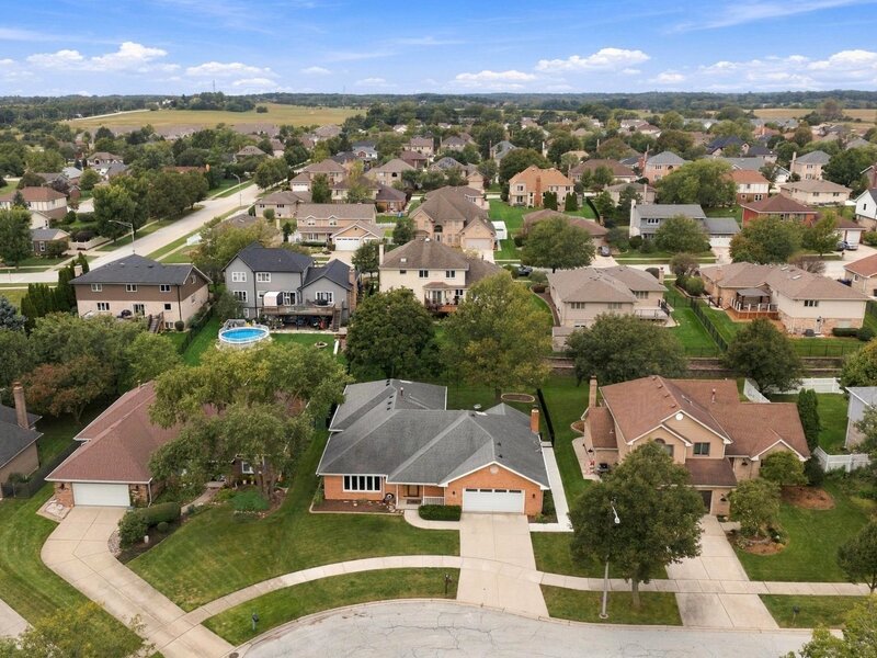 16432 Pear Avenue Orland Park IL 60467