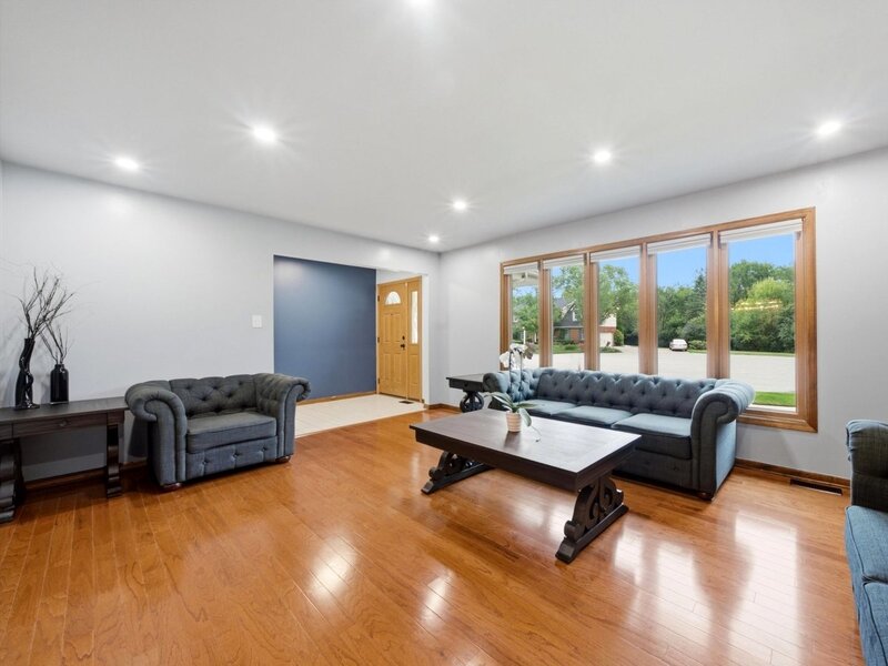 16432 Pear Avenue Orland Park IL 60467