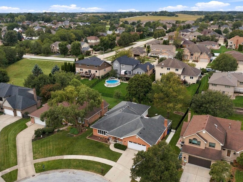 16432 Pear Avenue Orland Park IL 60467