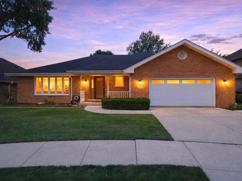 16432 Pear Avenue Orland Park IL 60467