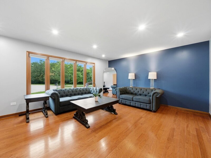16432 Pear Avenue Orland Park IL 60467