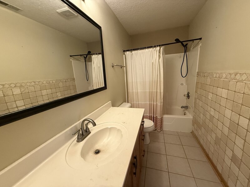 933 Brian Drive Manteno IL 60950