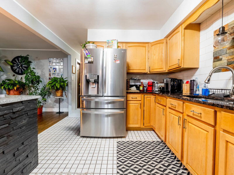 15225 5th Avenue Phoenix IL 60426