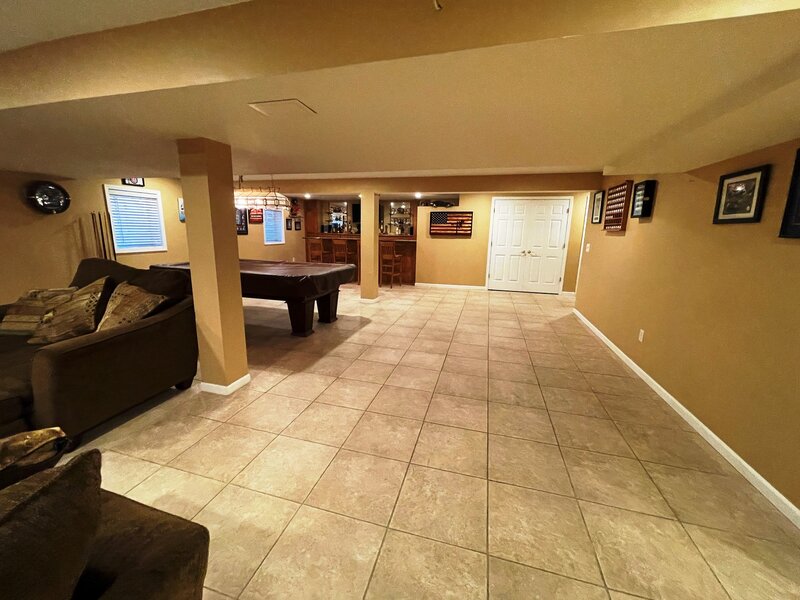 425 Lennox Drive Oswego IL 60543