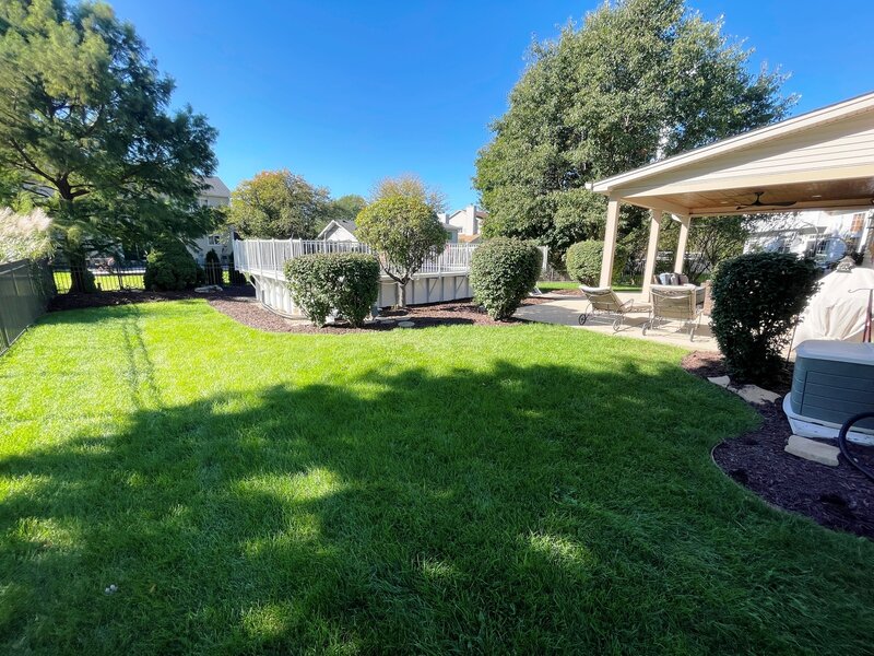 425 Lennox Drive Oswego IL 60543