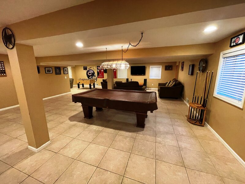 425 Lennox Drive Oswego IL 60543