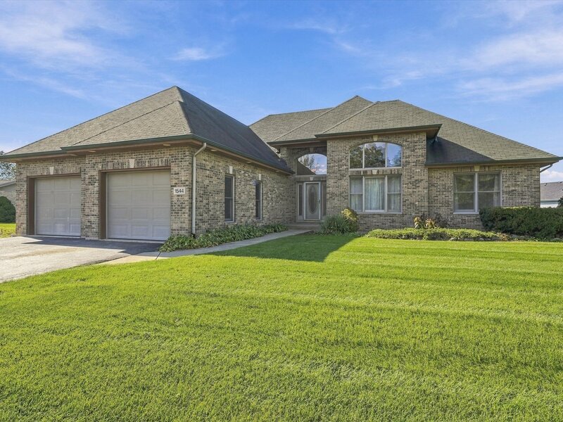 1544 Wayne Drive Crete IL 60417